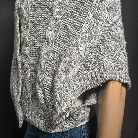 Y2K Gray Cape Cardigan Chunky Sweater Size S Boho Academia Cable Knit 2000s - Picture 5 of 9